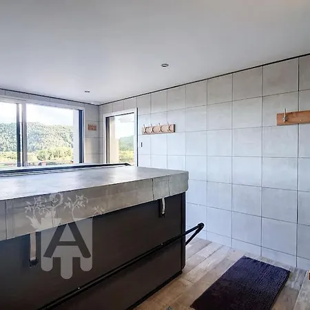 Lona Dom wakacyjny Chambon-sur-Lac